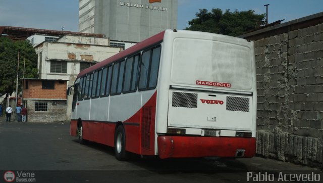 Particular o Desconocido 0259 por Pablo Acevedo