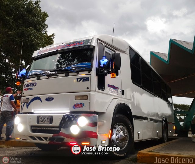 U.C. L�neas Unidas 120 por Jos� Brice�o