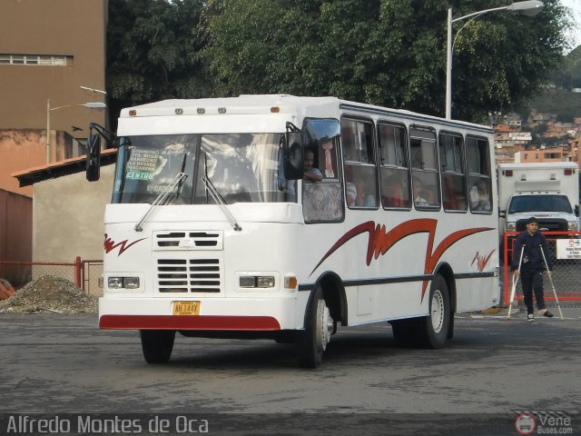 MI - Uni�n Circunvalaci�n Los Teques 071 por Alfredo Montes de Oca