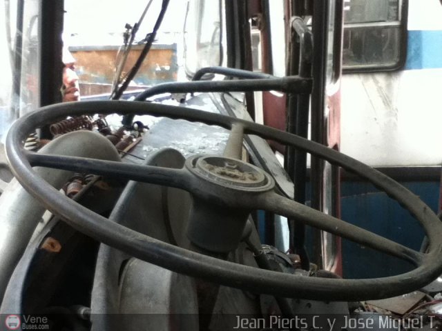 En Chiveras Abandonados Recuperaci�n 010 por Edgardo Gonz�lez