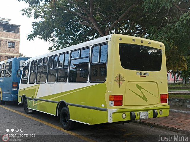 A.C. L�nea Col�n 44 por Jos� Mora