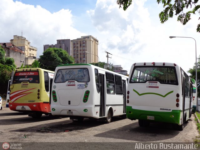 Garajes Paradas y Terminales San-Cristobal por Alberto Bustamante