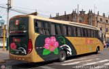 Transporte Flores Hermanos S.R.L (Per) 950, por Leonardo Saturno