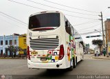 Expreso Internacional Palomino 7015, por Leonardo Saturno