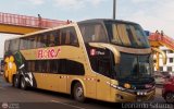 Transporte Flores Hermanos S.R.L (Per) 950, por Leonardo Saturno