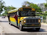 Colectivos Guasare C.A 38 por Abner Sarcos