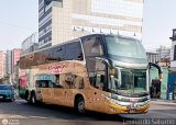 Transporte Flores Hermanos S.R.L (Per) 950, por Leonardo Saturno