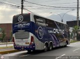 Turismo Cautivo 240 por Leonardo Saturno