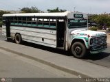 ZU - Colectivos Los Laureles C.A 10, por Abner Sarcos