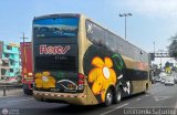 Transporte Flores Hermanos S.R.L (Per) 960, por Leonardo Saturno
