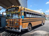 Colectivos La Rosita 005, por Sebastin Mercado